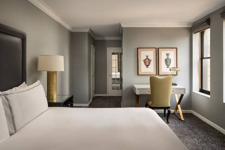 Room 17 of 87