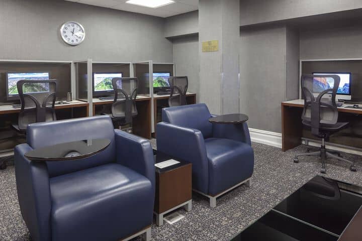 Business Center 80 of 87